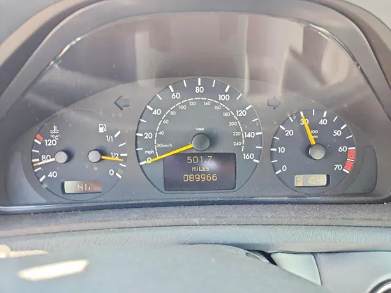 2002 Mercedes-Benz CLK-Class CLK