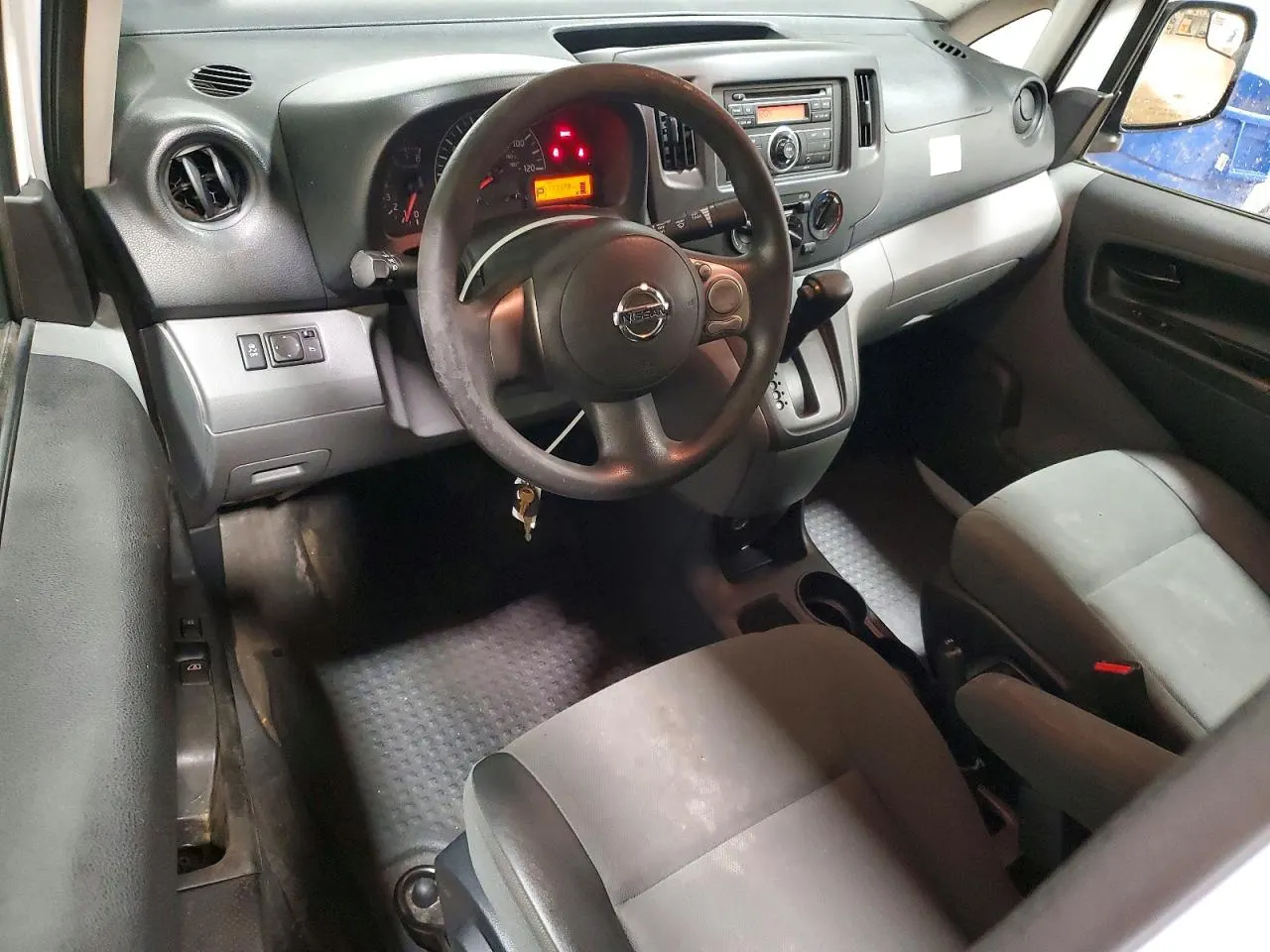 2015 Nissan NV200 SV