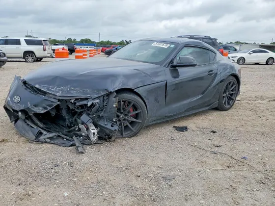 2025 Toyota GR Supra 3.0
