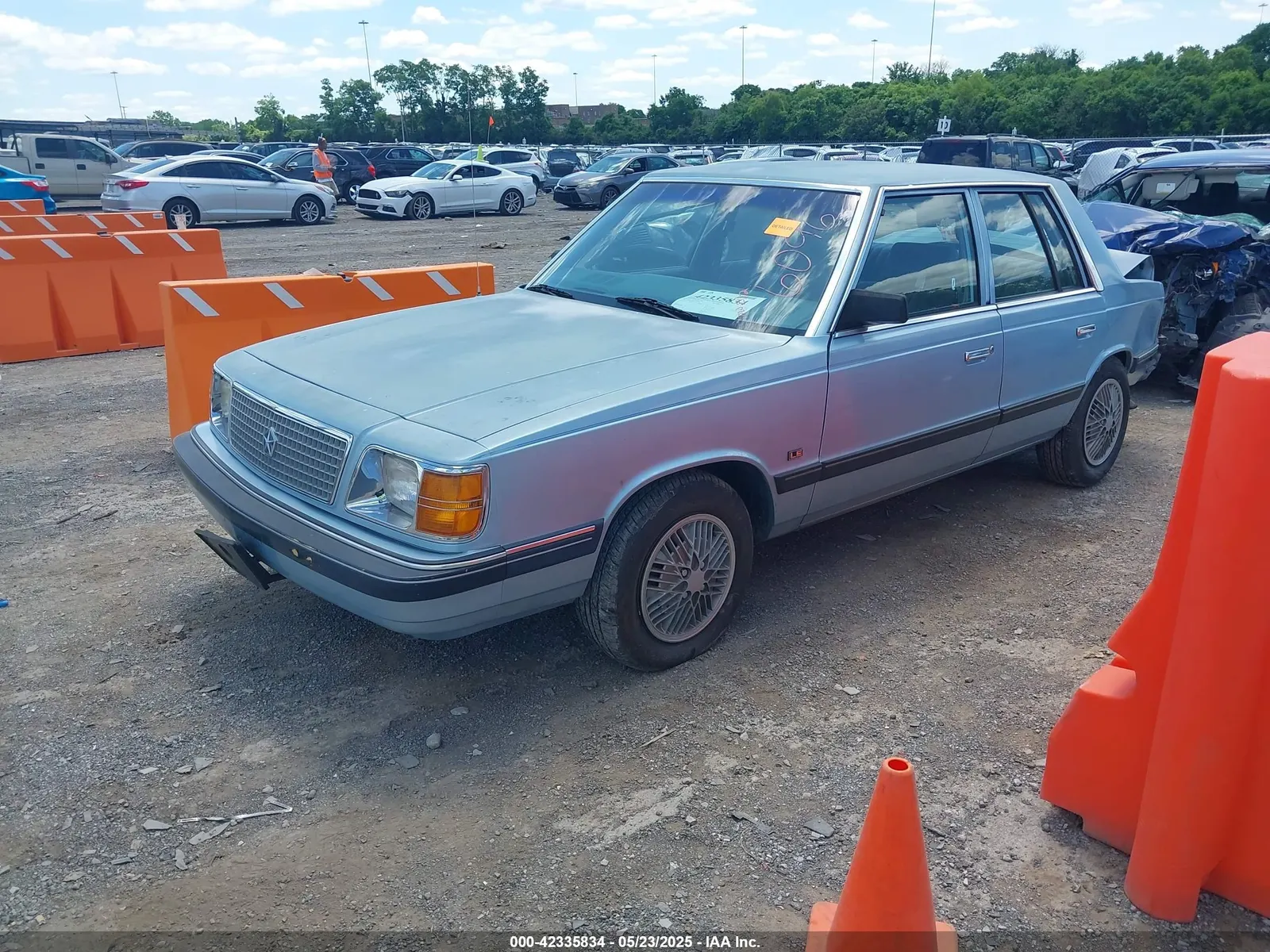 1989 Plymouth RELIANT LE
