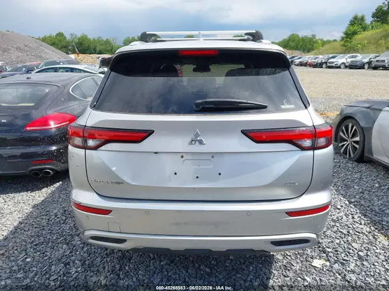 2022 Mitsubishi Outlander SEL
