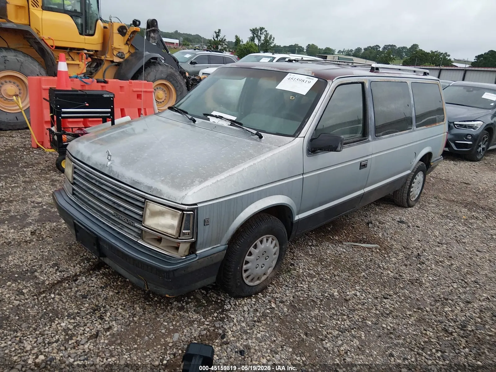 1990 Plymouth GRAND VOYAGER LE