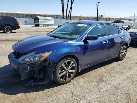 2016 Nissan Altima 2.5 SR
