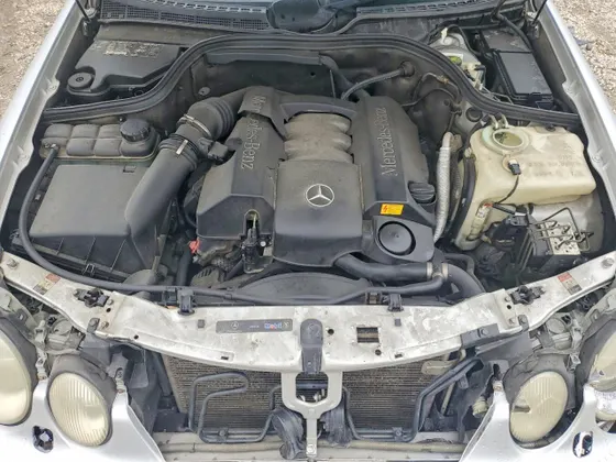 2003 Mercedes-Benz CLK-Class 3.2L