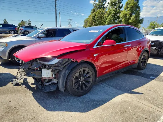 2016 Tesla Model X 70D