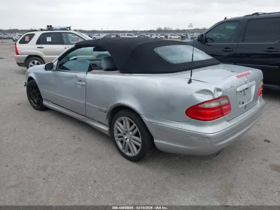 2001 Mercedes-Benz CLK-Class