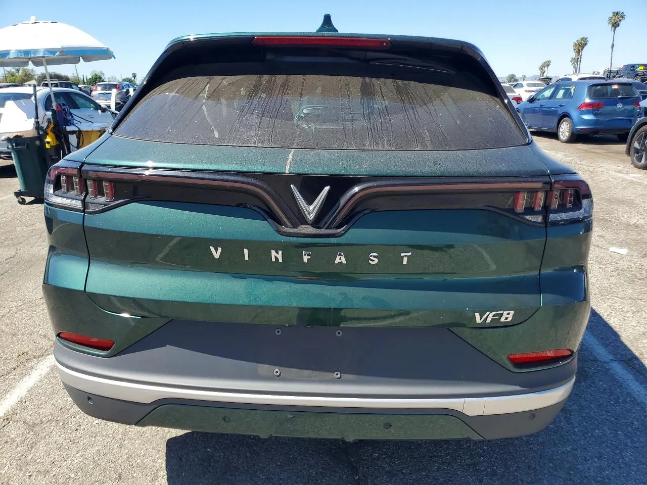 2024 VinFast VF 8 Eco