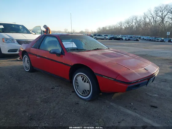 1986 Pontiac Fiero SPORT