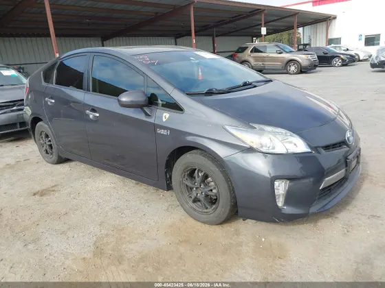 2014 Toyota Prius Plug-In