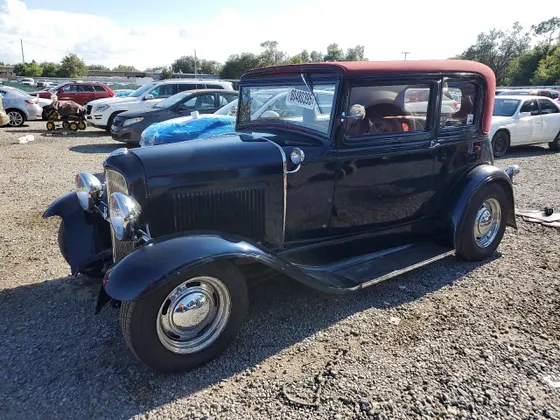 1932 Ford OCEAN COUPE