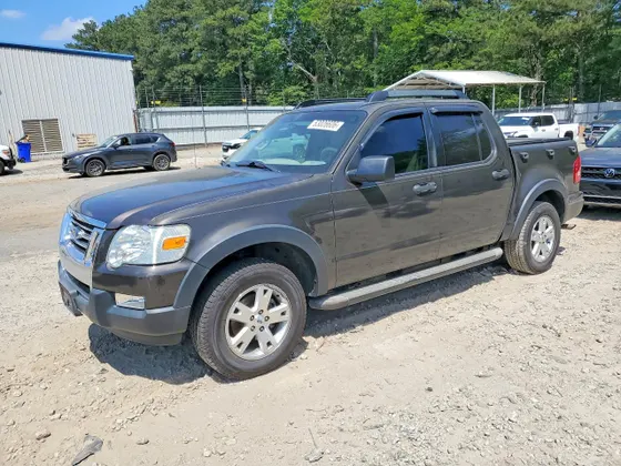 2007 Ford Explorer Sport Trac XLT