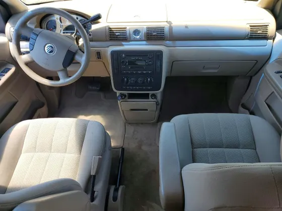 2004 Mercury Monterey Convenience