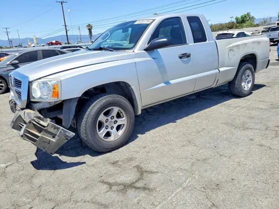 2007 Dodge Dakota SLT