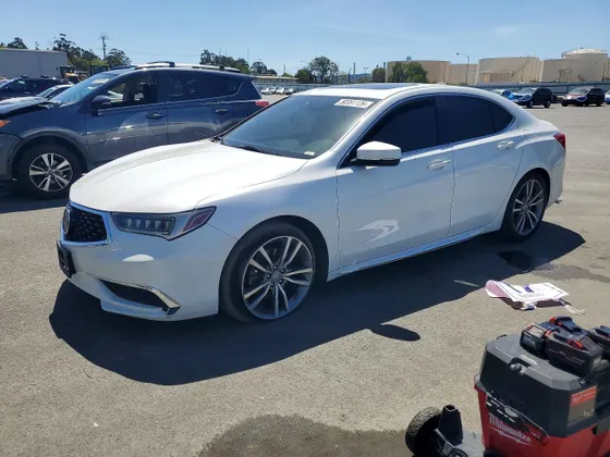 2020 Acura TLX w/Technology Pkg