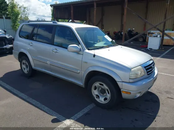2002 Suzuki XL-7 Standard