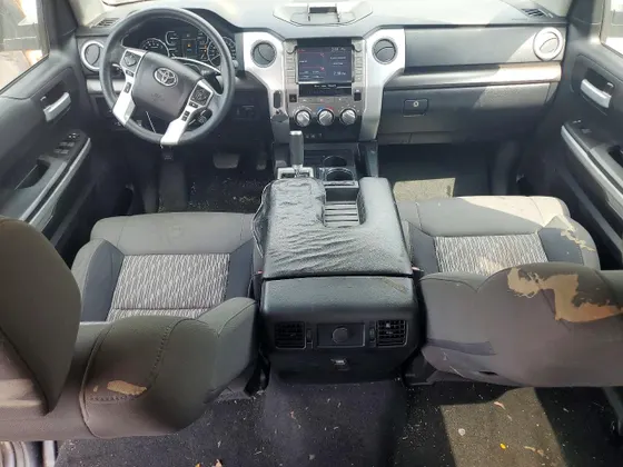 2021 Toyota Tundra 2WD SR5