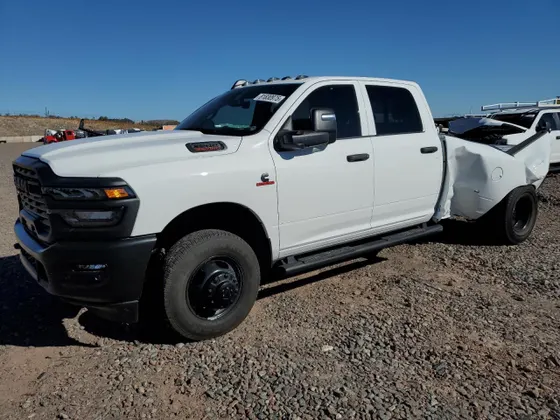 2025 Ram 3500 Tradesman