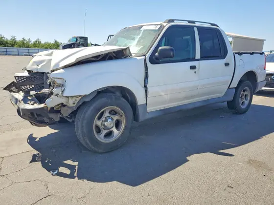 2004 Ford Explorer Sport Trac XLS