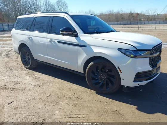 2025 Lincoln Navigator Reserve