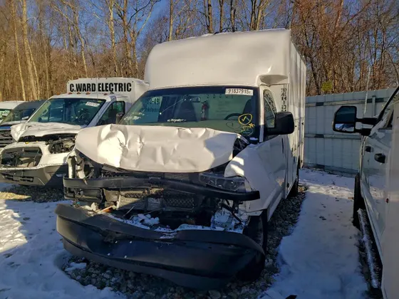2019 Chevrolet Express Commercial Cutaway EXPRESS G3500