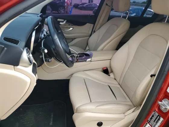 2019 Mercedes-Benz GLC GLC 300