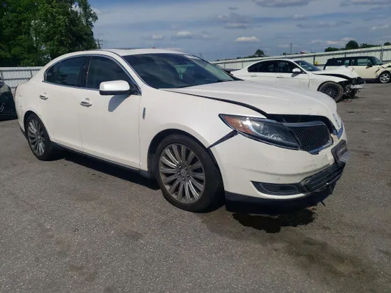 2015 Lincoln MKS
