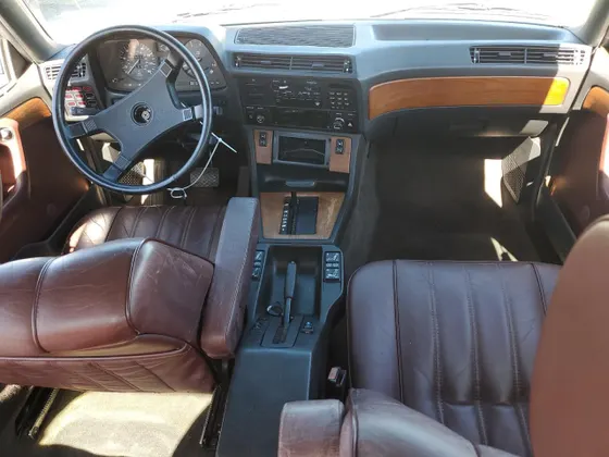 1985 BMW 524 - 528 - 535 - 635 - 735 735I
