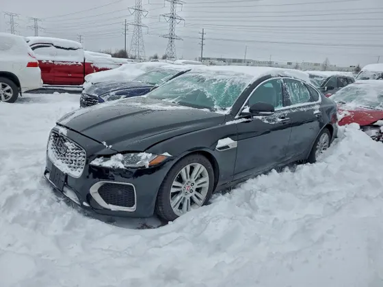 2022 Jaguar XF 25t Prestige