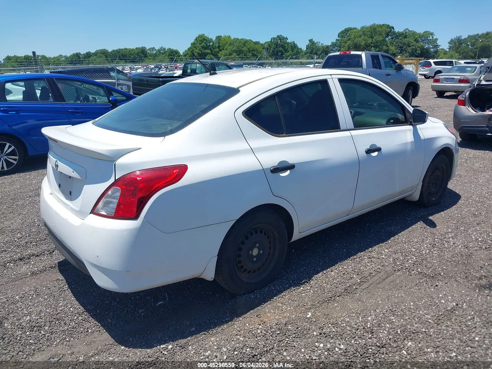 2017 Nissan Versa Sedan S Plus