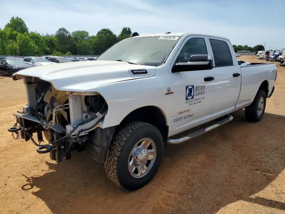 2022 Ram 3500 Tradesman
