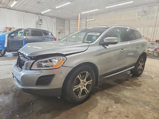2011 Volvo XC60 3.0T