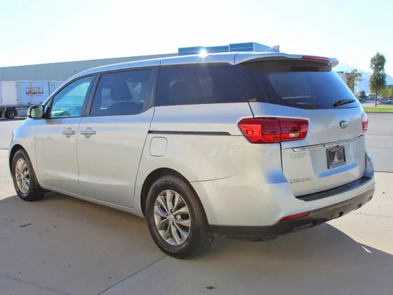 2020 Kia Sedona LX