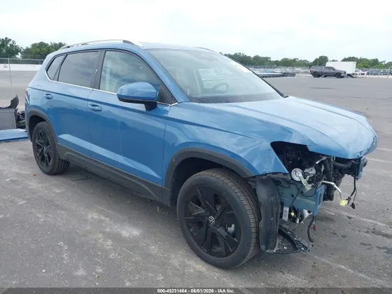 2025 Volkswagen Taos SE