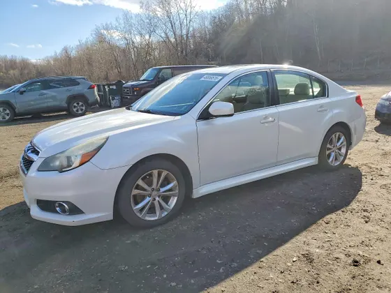2013 Subaru Legacy 2.5i Limited
