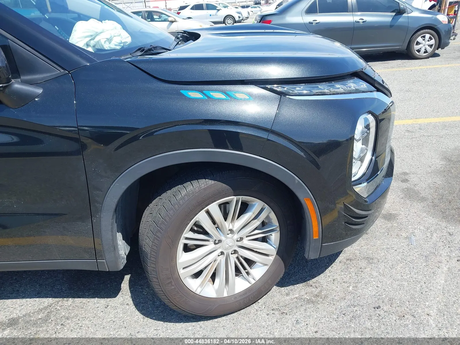 2022 Mitsubishi Outlander ES