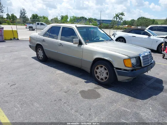 1991 Mercedes-Benz 300 Series 300E