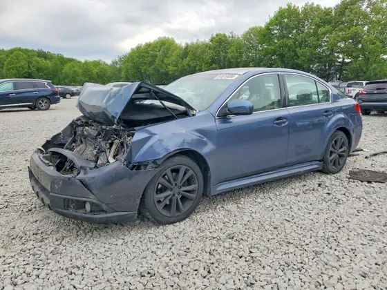 2013 Subaru Legacy 2.5i Sport