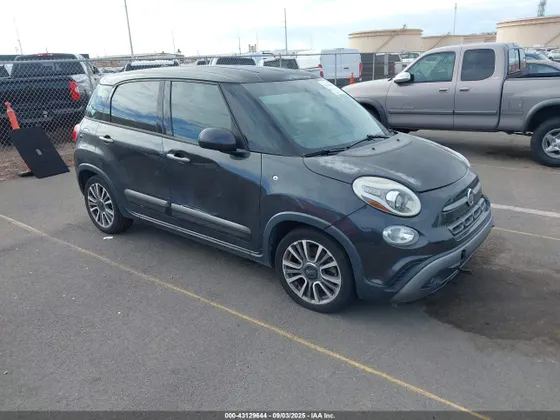 2018 FIAT 500L Trekking