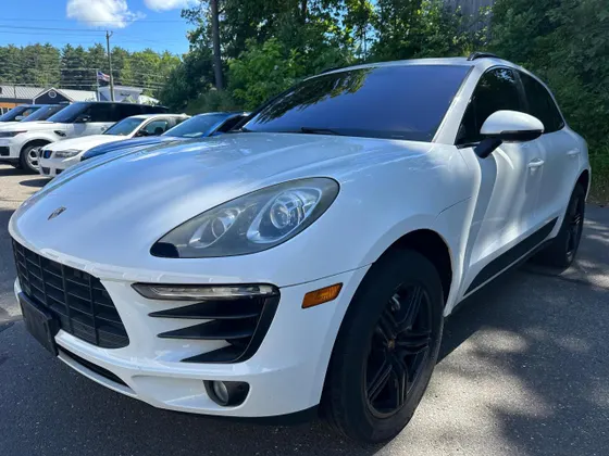 2015 Porsche Macan S
