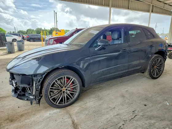 2026 Porsche Macan GTS