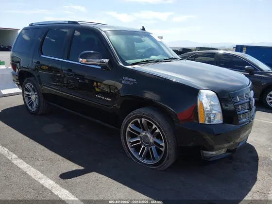 2012 Cadillac Escalade Premium