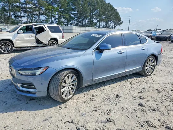 2017 Volvo S90 Inscription