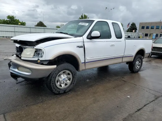 1997 Ford F-250 Standard F250