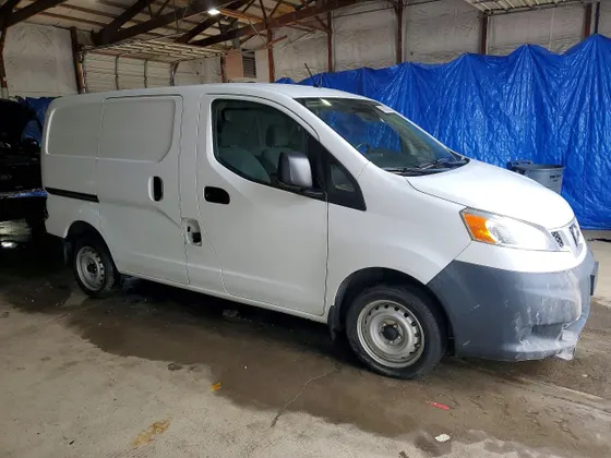 2015 Nissan NV200 SV