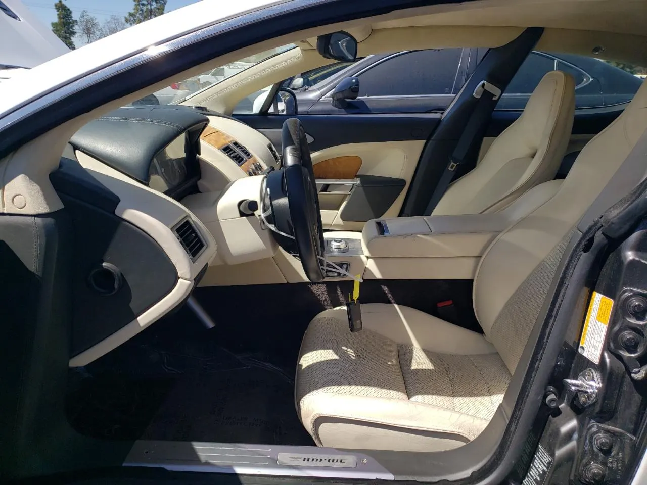 2011 Aston Martin RAPIDE