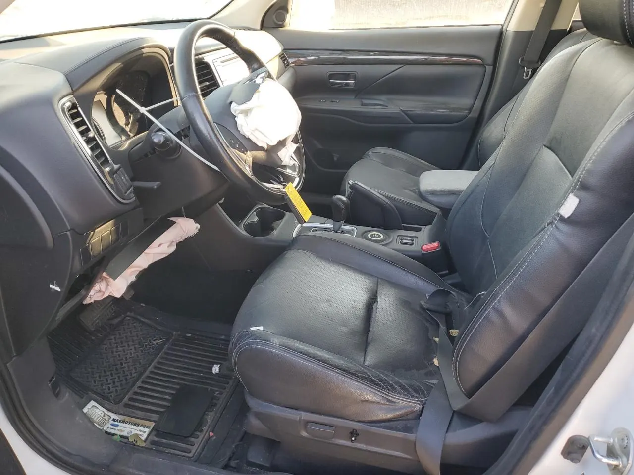 2016 Mitsubishi Outlander SE