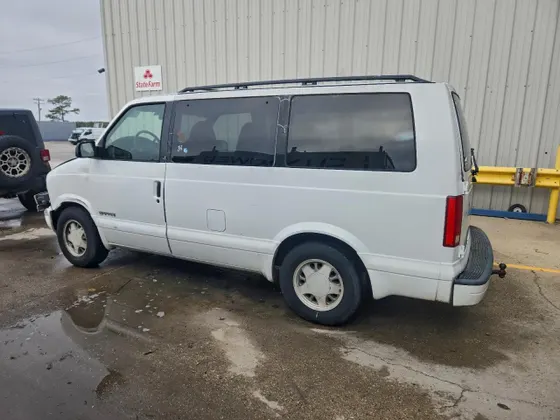 1999 GMC Safari Passenger SAFARI