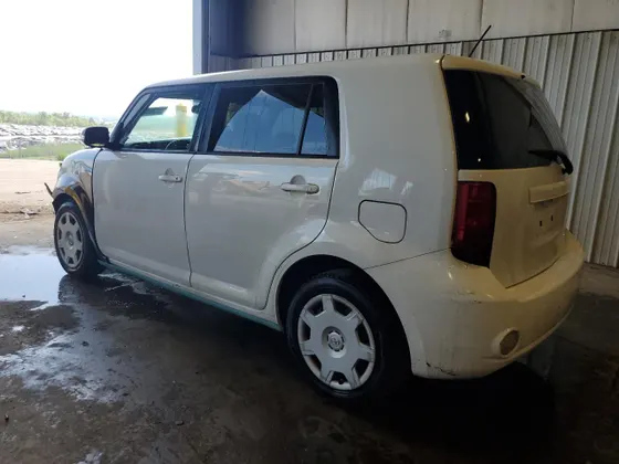 2009 Scion xB