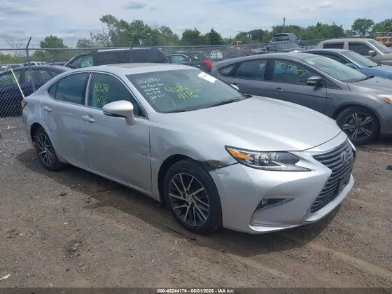 2016 Lexus ES 350