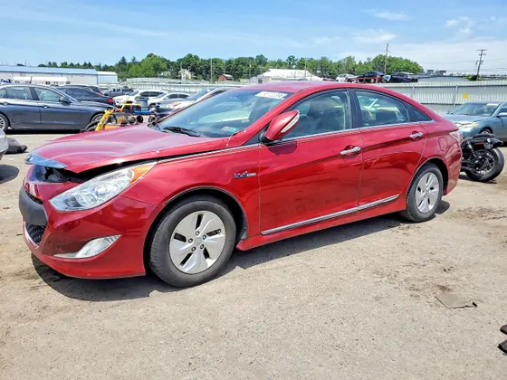 2013 Hyundai Sonata Hybrid Limited